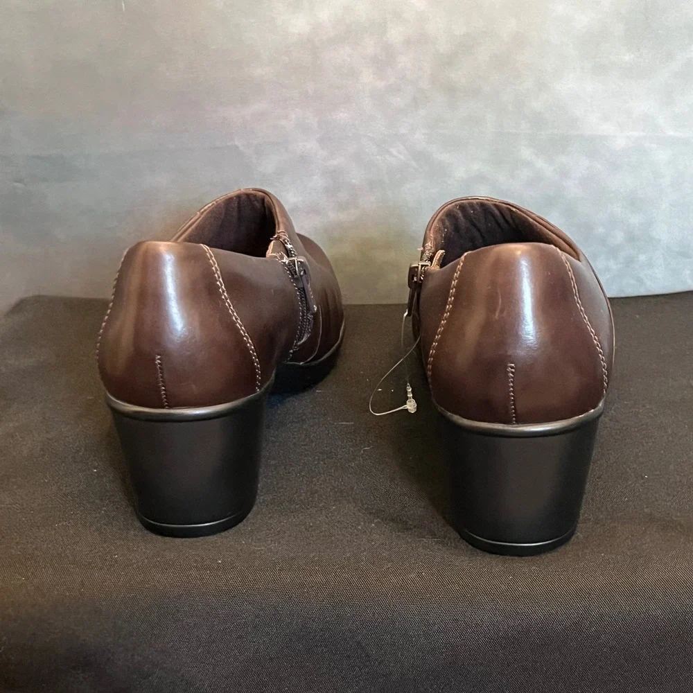 Clarks Hope Roxanne Women's Dark Brown Leather Side Zip Wedge Ankle Bootie Shoes